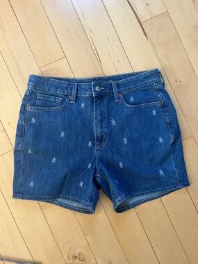 Old Navy shorts